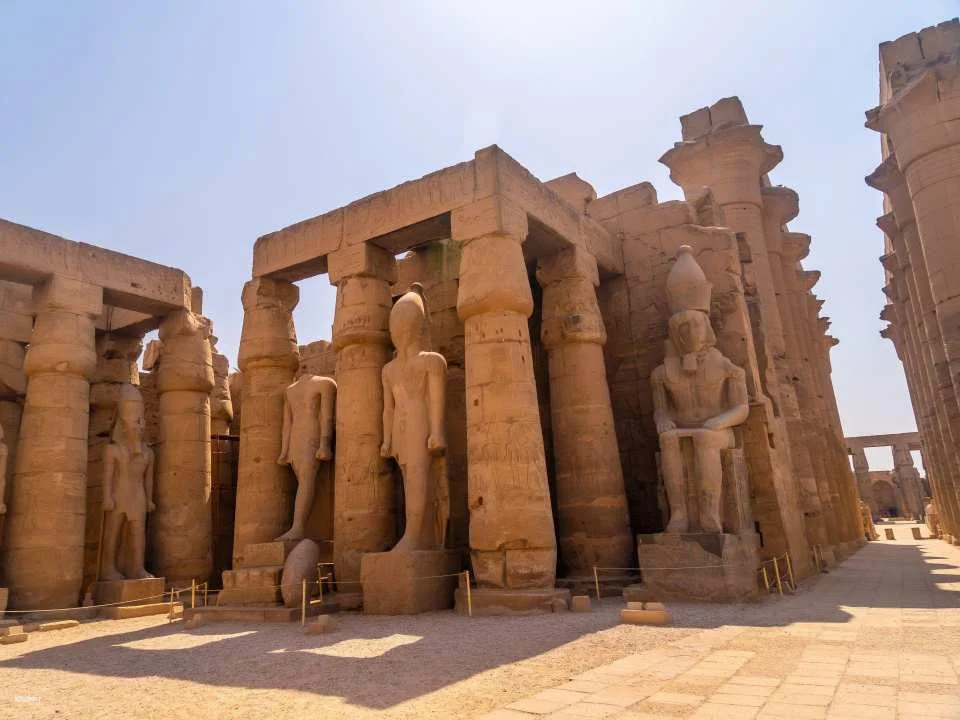 Private Luxor Temple Tour With Karnak and Sphinx Avenue