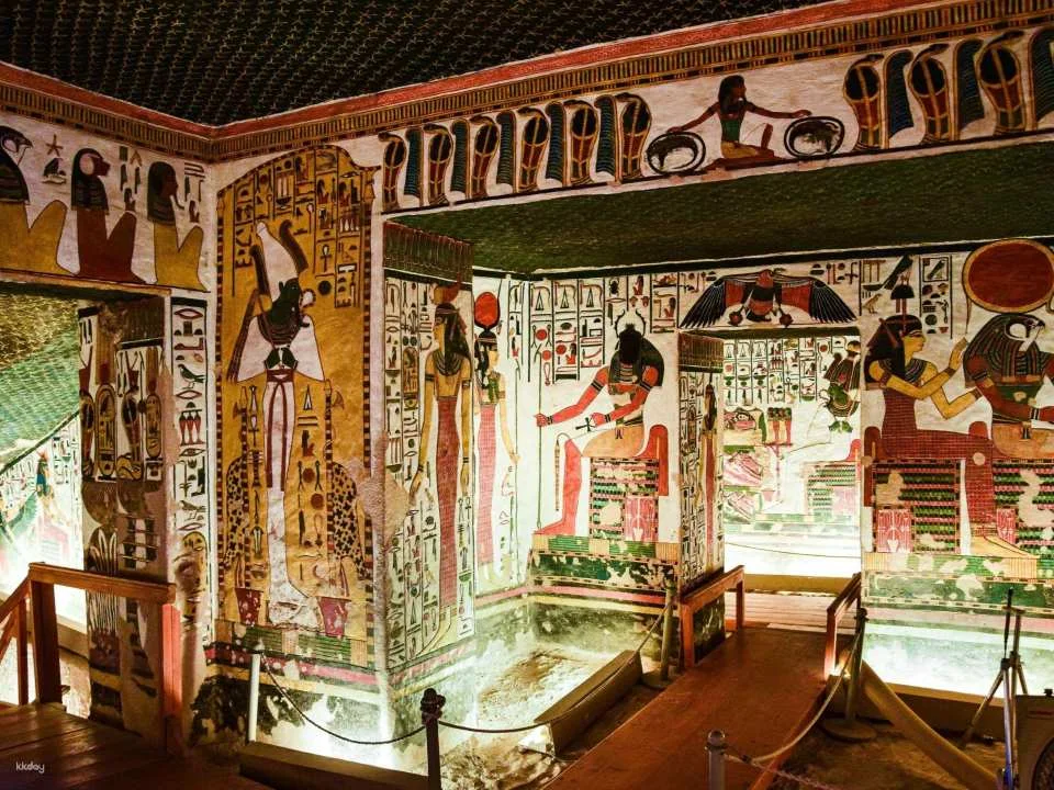 Luxor Royal Tombs Tour With Valley Of The Kings and Queens