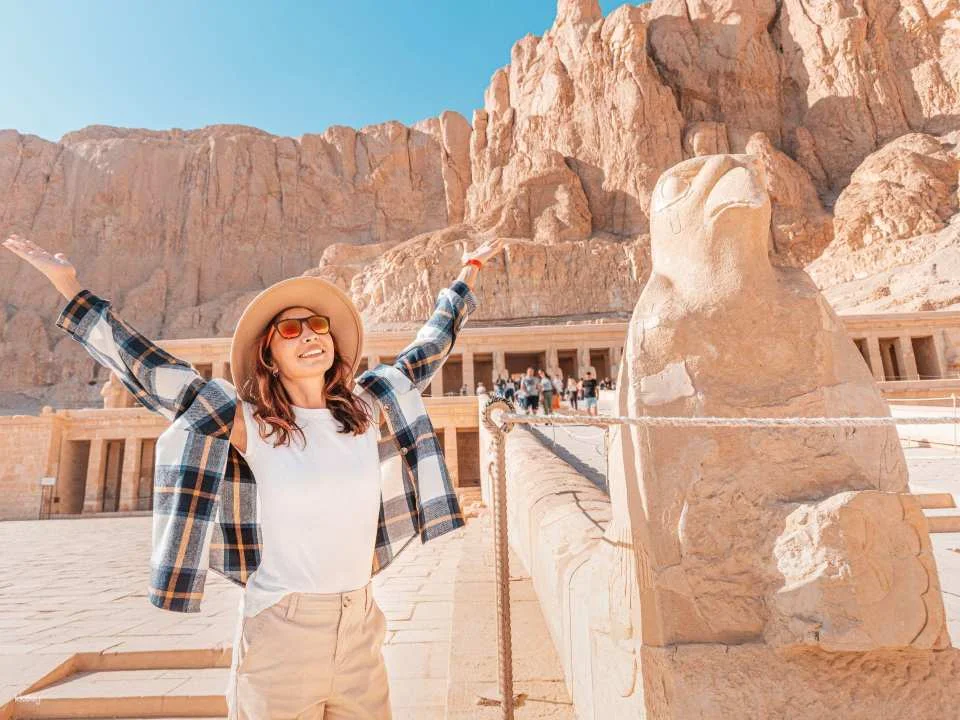 Half-Day Valley Of The Queens Tour With Felucca Ride Luxor