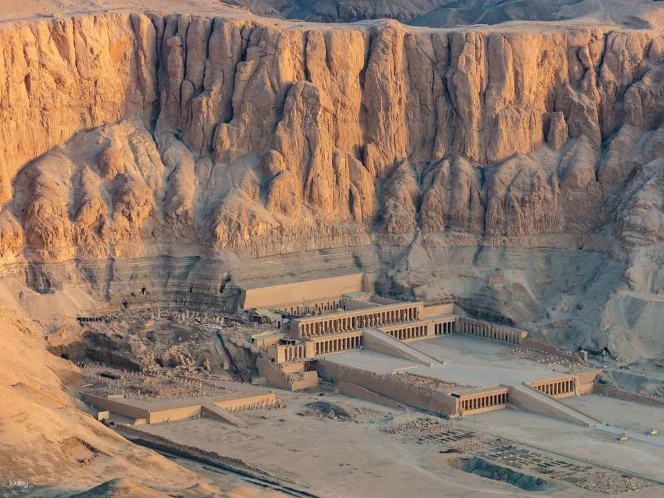 Half-Day Colossi Of Memnon Tour With Hatshepsut Temple Visit