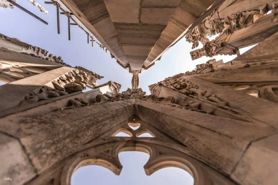 Direct access to Milan Cathedral and Rooftop with guided tour