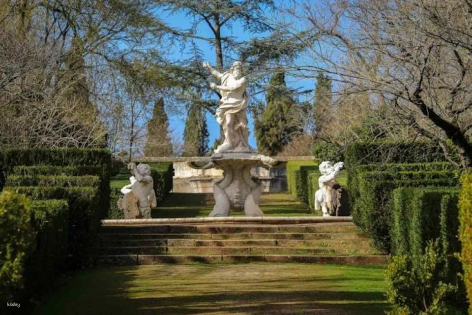 The National Palace and Gardens of Queluz Tickets with Audio Tour