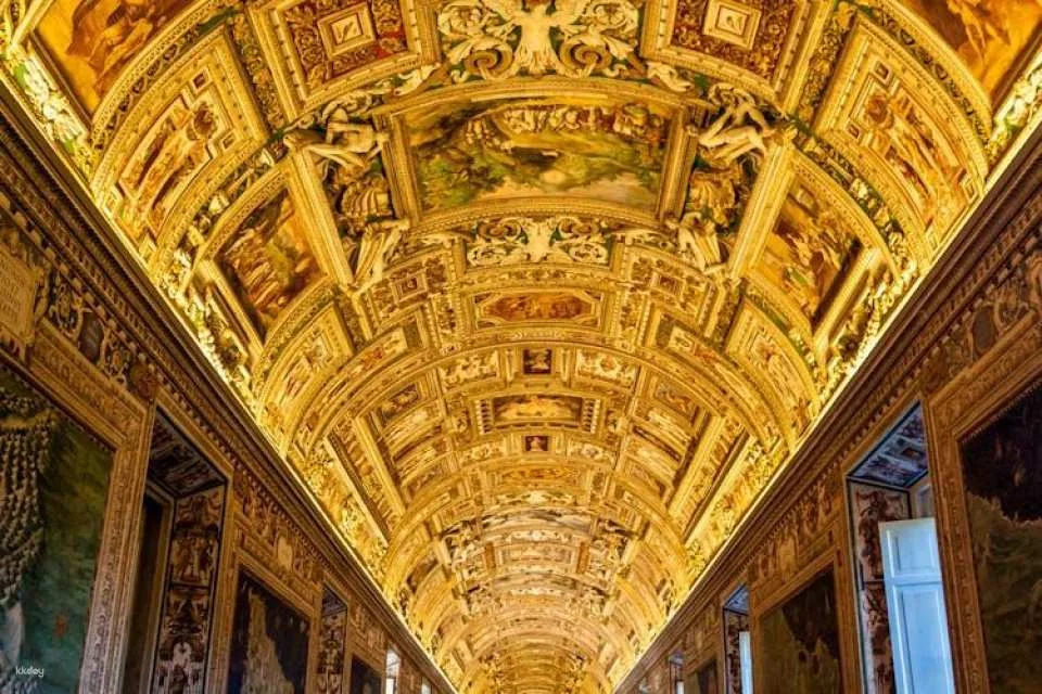 Vatican Museums, Sistine Chapel and St. Peter's Basilica guided tour