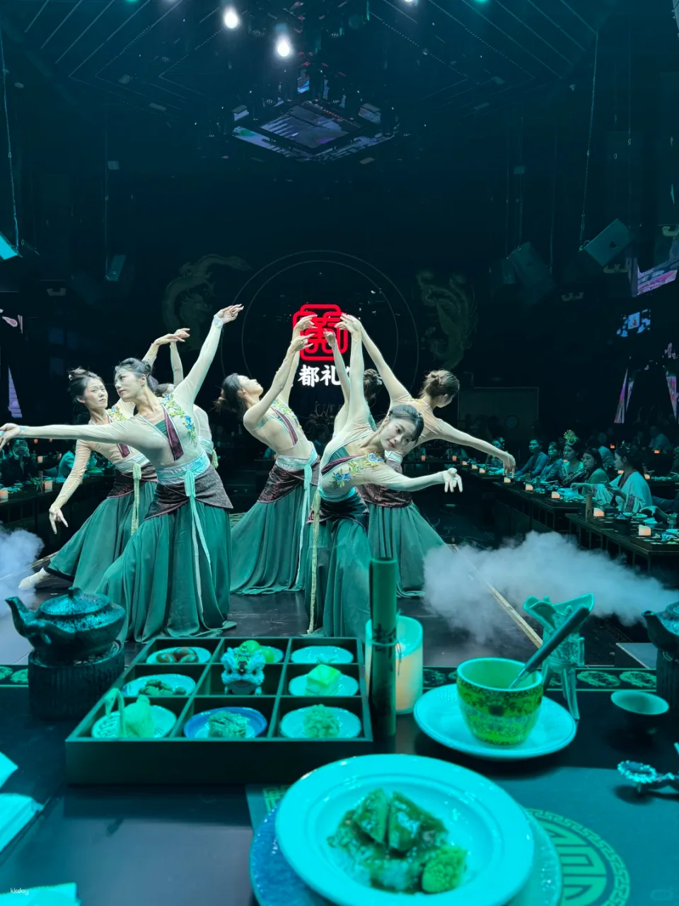Xiamen Huangdu Banquet: An Immersive Royal Banquet