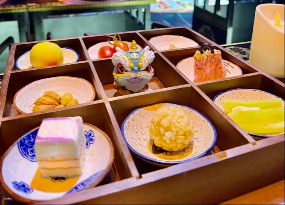 Xiamen Huangdu Banquet: An Immersive Royal Banquet