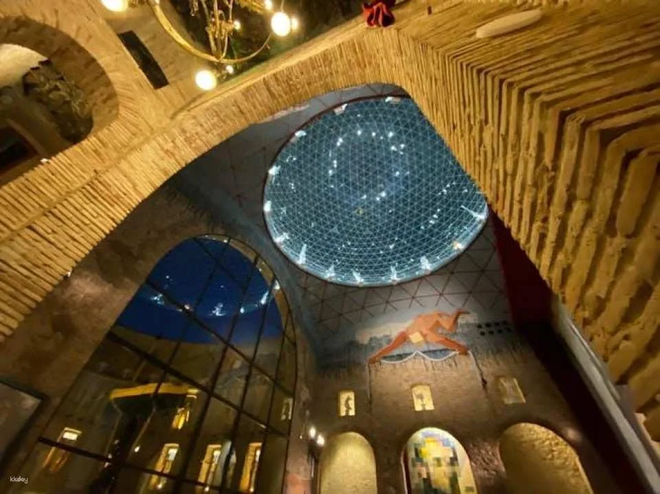 Dalí Theatre-Museum entrance ticket
