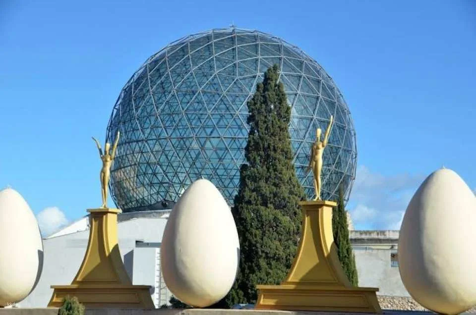 Dalí Theatre-Museum entrance ticket