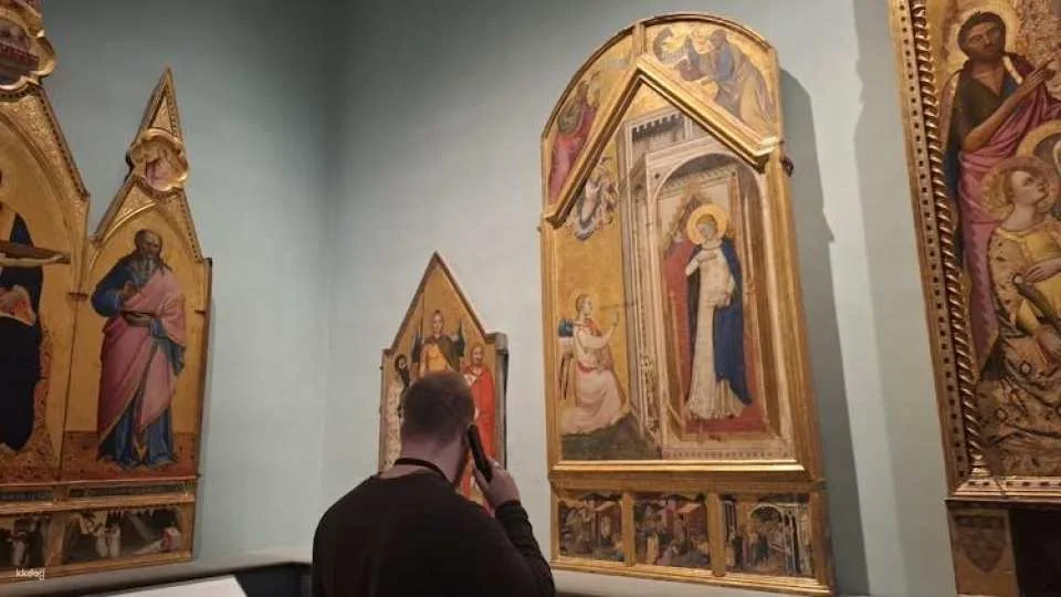 Accademia Gallery skip-the-line ticket and self-guided visit app