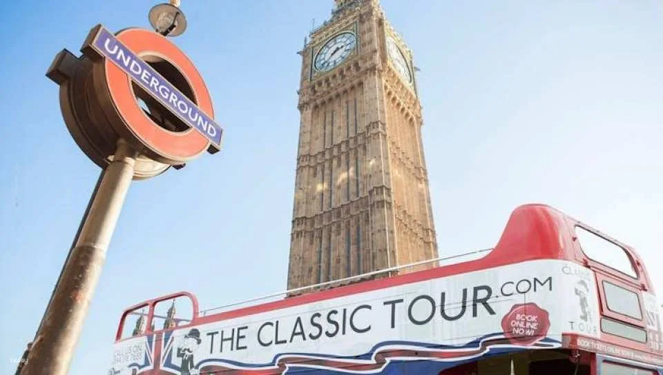 Vintage open-top bus tour with live guide in London