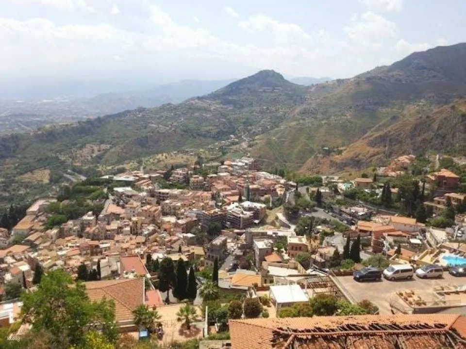 Giardini Naxos, Taormina and Castelmola tour