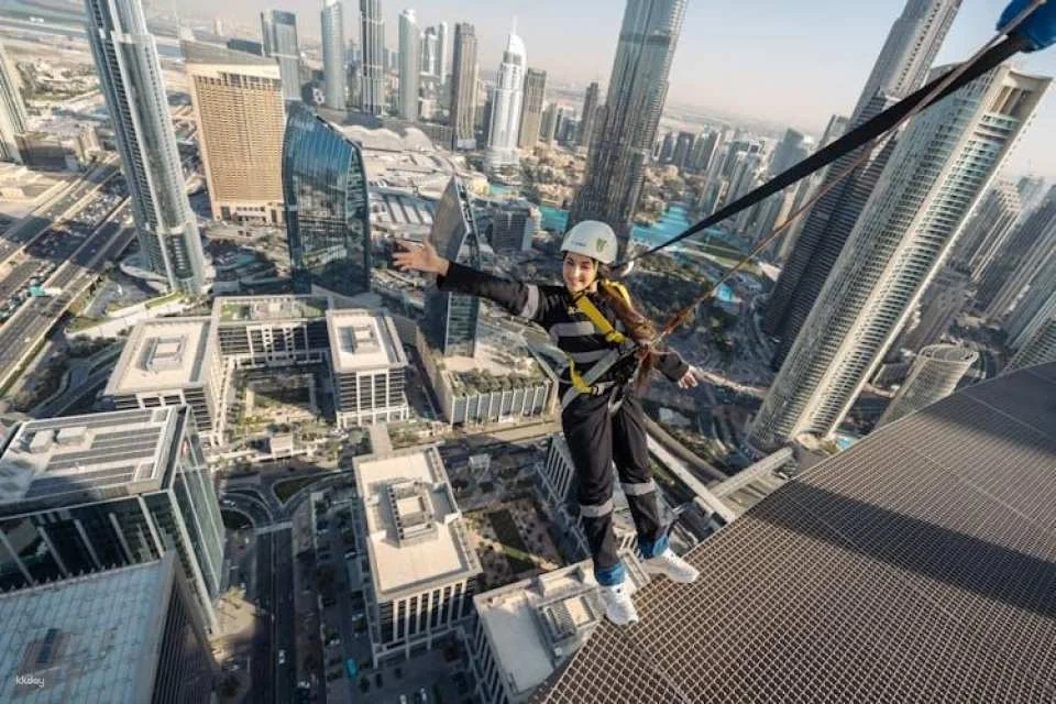 Sky Views Edge Walk