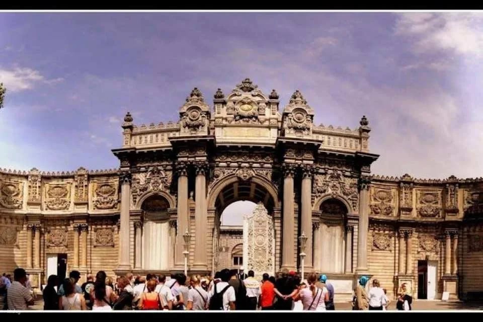 Dolmabahce Palace and Two Continents tour