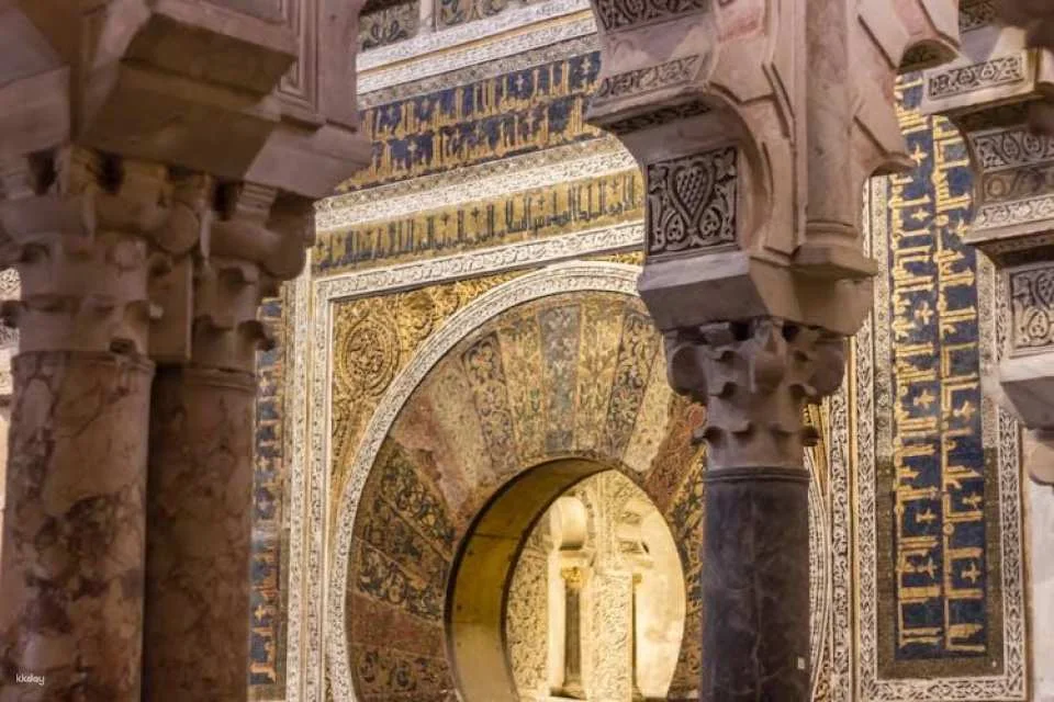 Mosque-Cathedral of Córdoba visit with an official guide