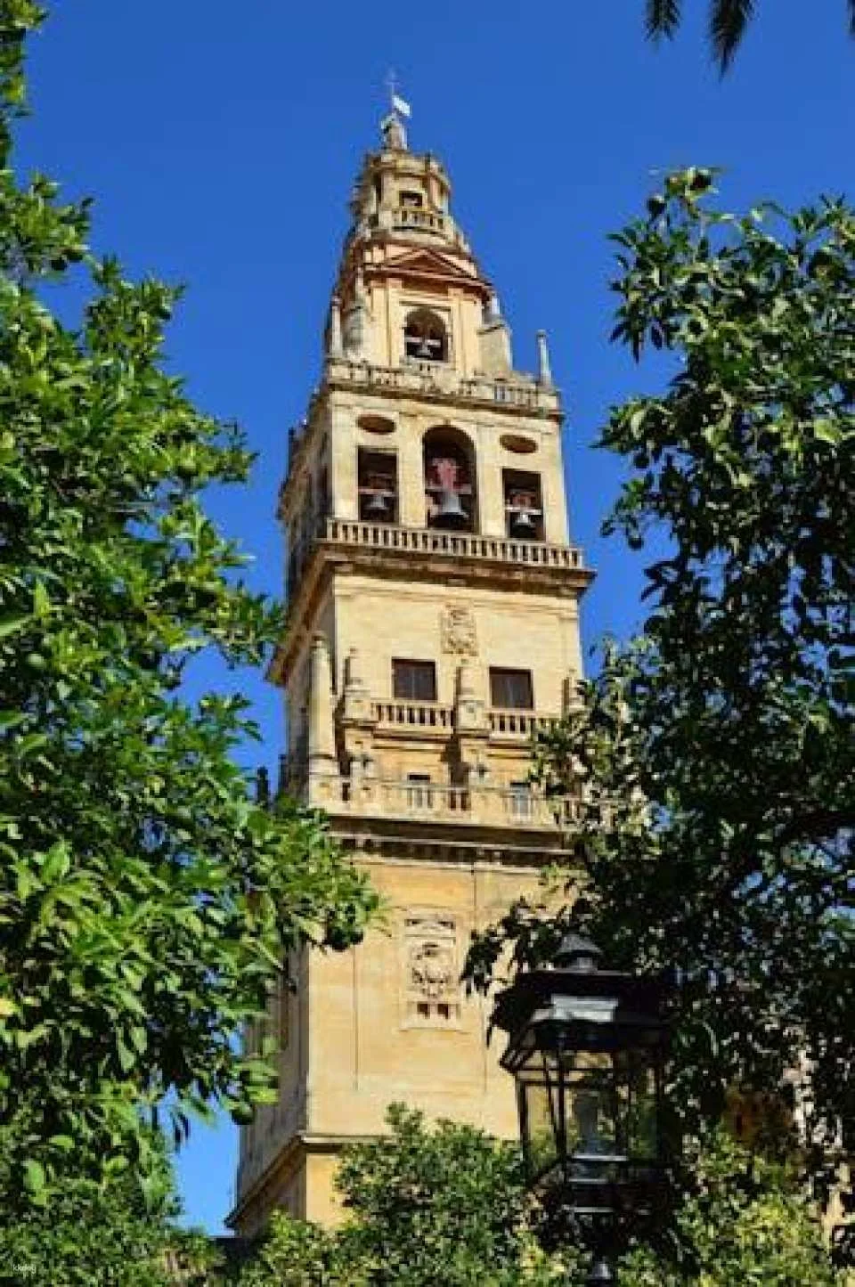 Guided tour of the Jewish Quarter and the Mezquita of Córdoba