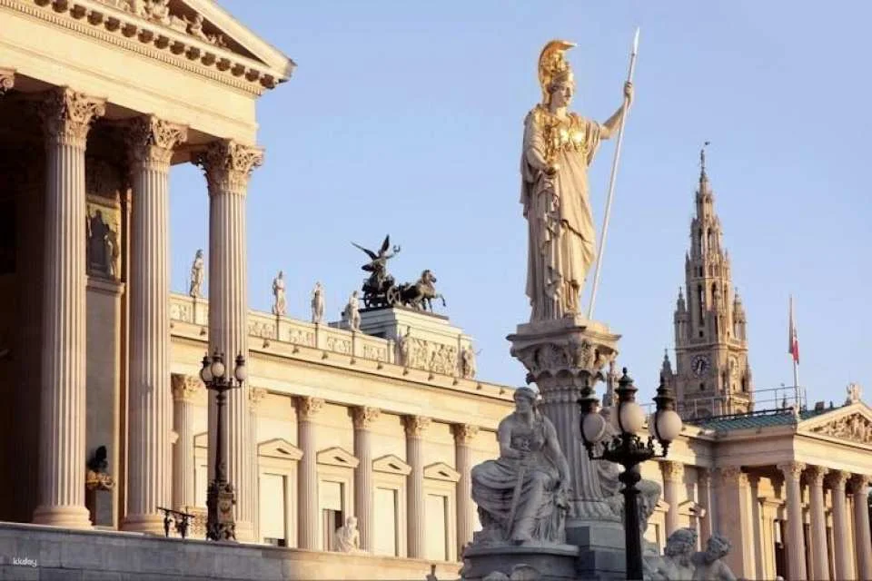 Self-guided walking tour and Mozart concert in Vienna