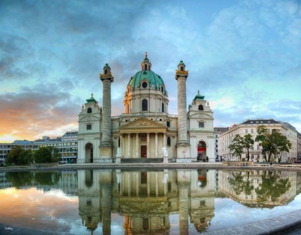 Self-guided walking tour and Mozart concert in Vienna