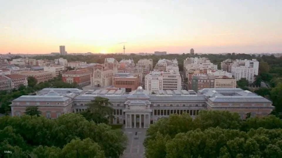 Small-group guided tour to the Prado Museum in English