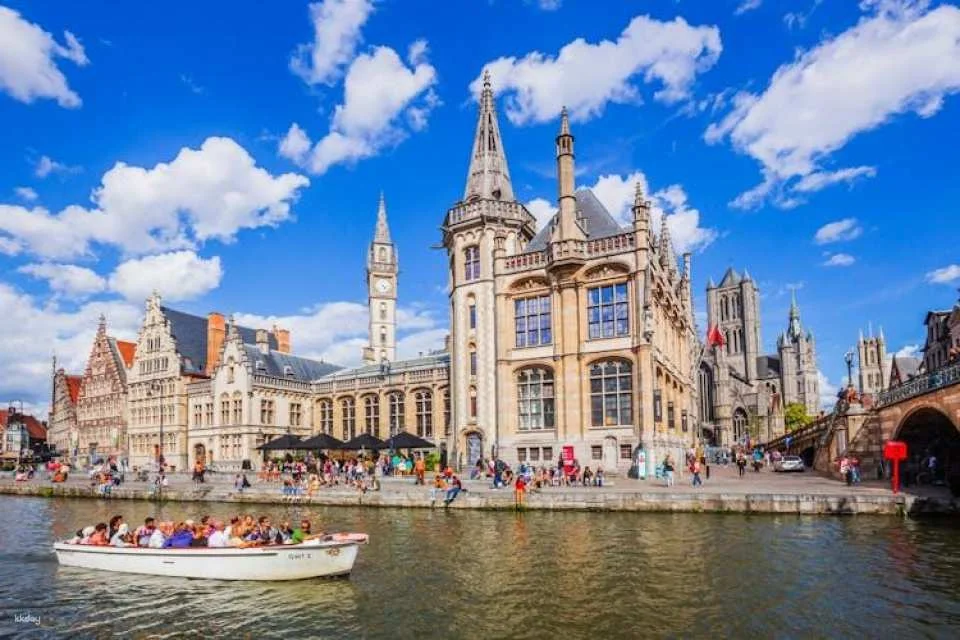 Taste of Ghent private chocolate walking tour