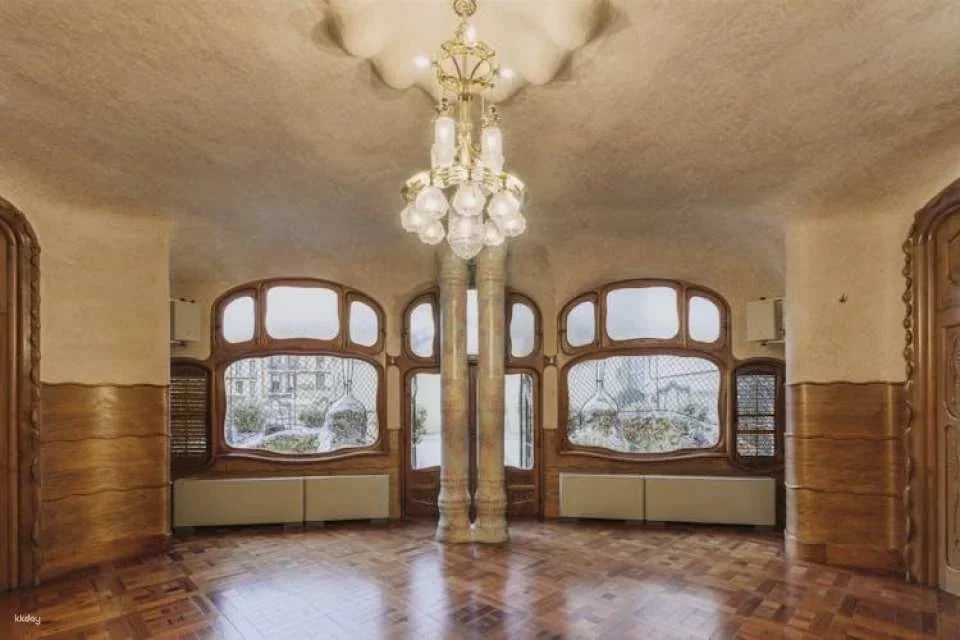 Platinum Priority Skip-The-Line Tickets to Casa Batlló