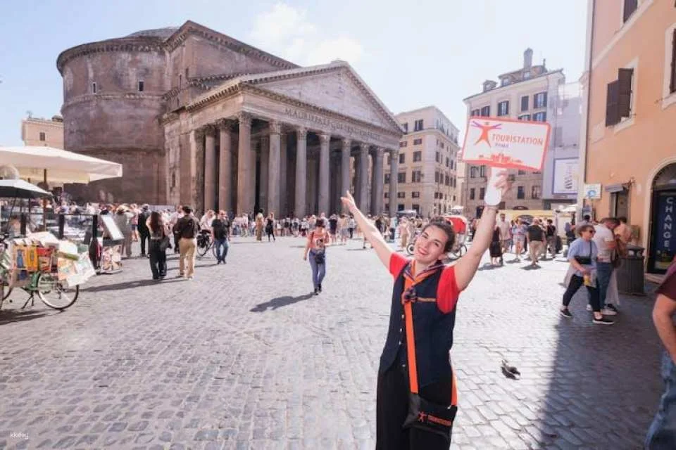 Pantheon Skip-the-Line Ticket with Visual Experience