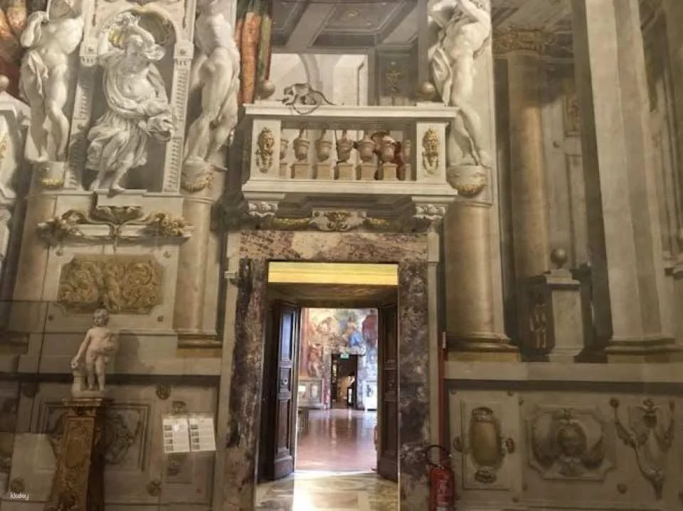 Uffizi, Pitti, Boboli combined ticket with digital audio guide