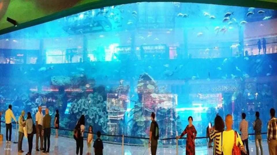 Dubai audio guide with TravelMate app