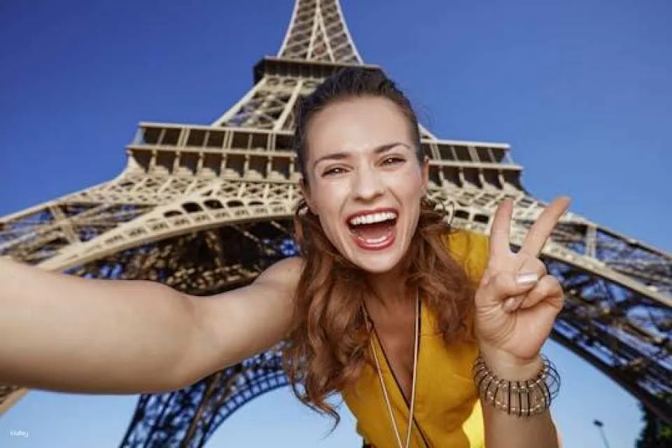 Guided Eiffel Tower stair climb experience (610191)