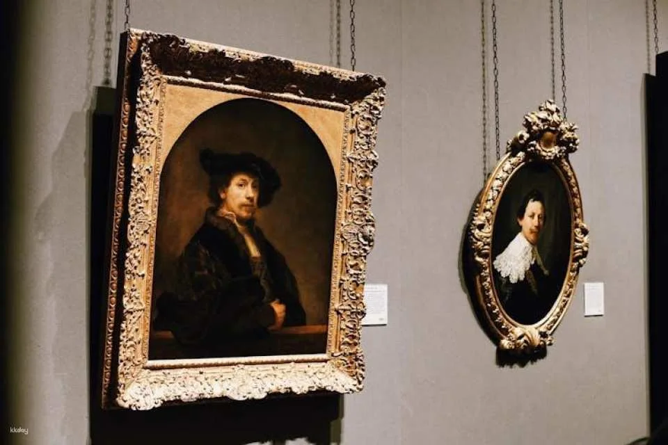 Rijksmuseum Semi-Private Guided Tour with Reserved Entry