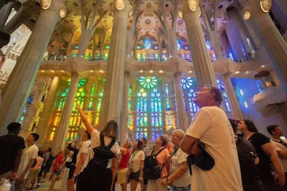 Tickets and guided visit to the Sagrada Família