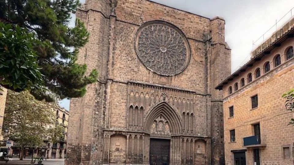 Barcelona audio guide with TravelMate app