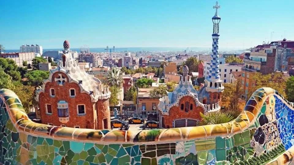 Barcelona audio guide with TravelMate app