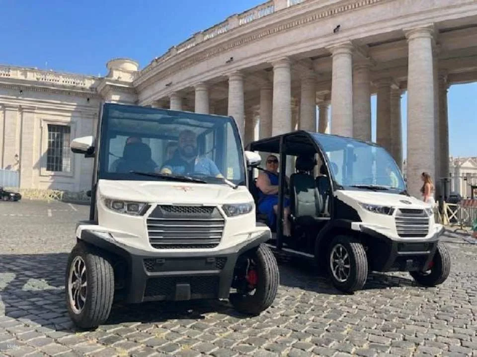Private Rome Tour by Golf Cart with Optional Catacombs Visit