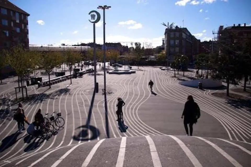 3-Hour Small Group Bike Tour of Copenhagen