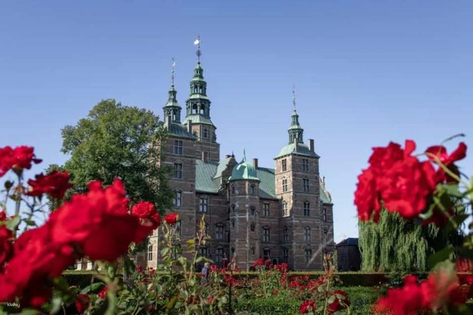 3-Hour Small Group Bike Tour of Copenhagen