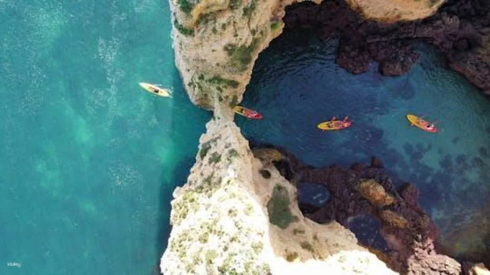 Kayak grotto tour from Lagos (610312)