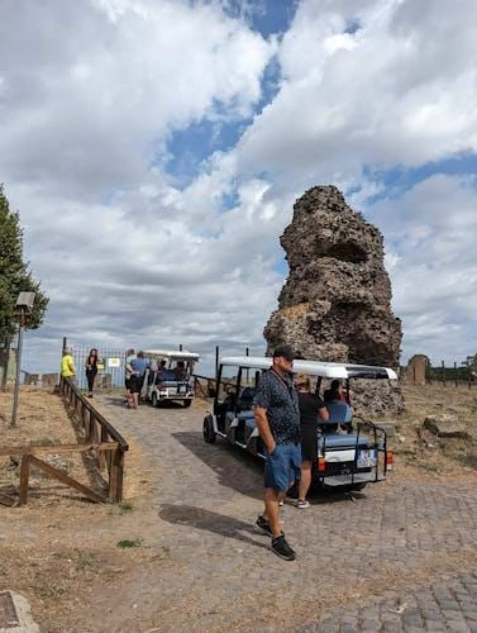 Appian Way and Catacombs Golf Cart Shared Tour