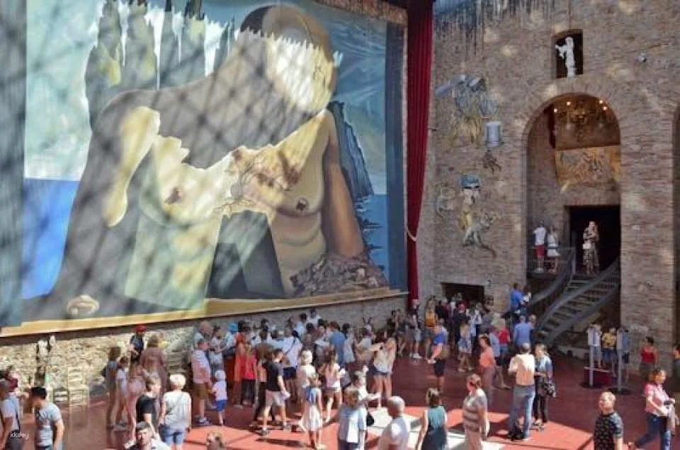 Dalí Theatre-Museum entrance ticket and guided visit (610364)