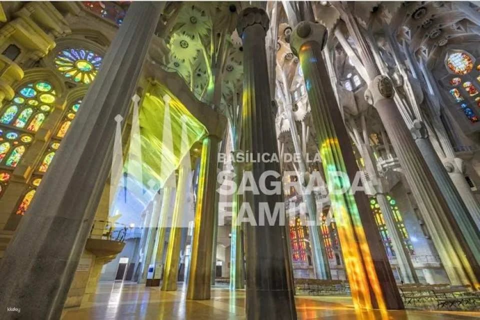 Sagrada Familia entrance tickets with audio guide