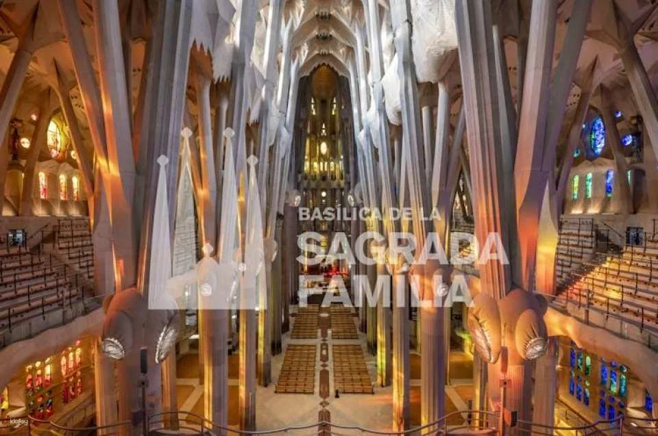 Sagrada Familia entrance tickets with audio guide