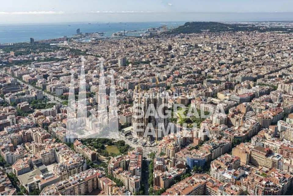 Sagrada Familia entrance tickets with audio guide