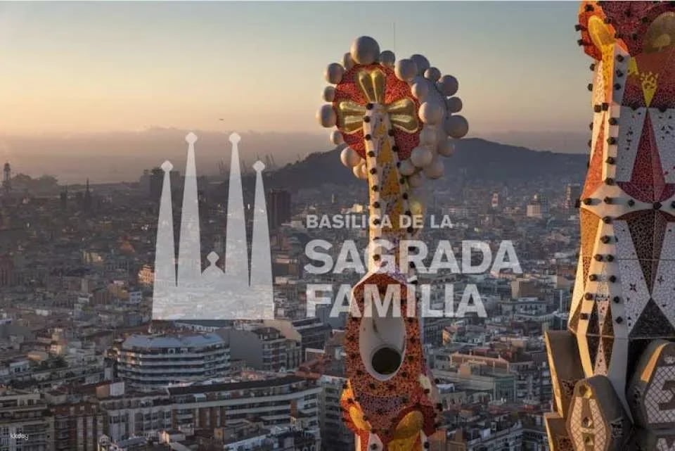 Sagrada Familia entrance tickets with audio guide