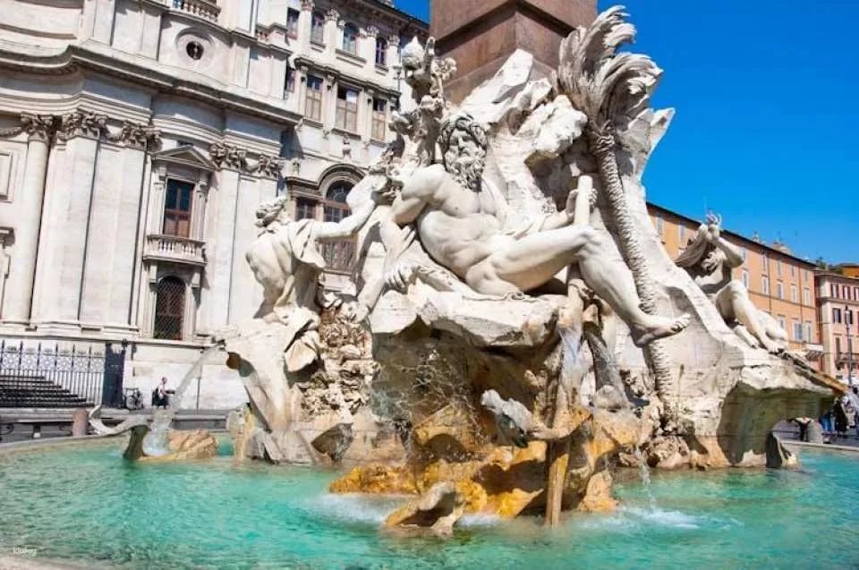 Rome walking tour with Piazza Navona, Trevi and Pantheon