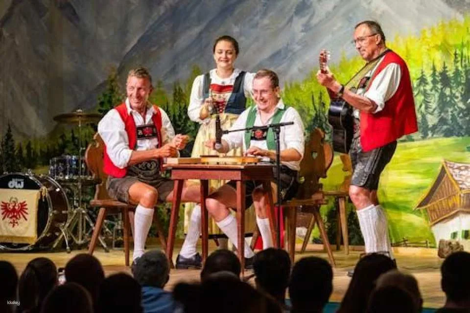 Gundolf Family Tyrolean folk show in Innsbruck with dinner option
