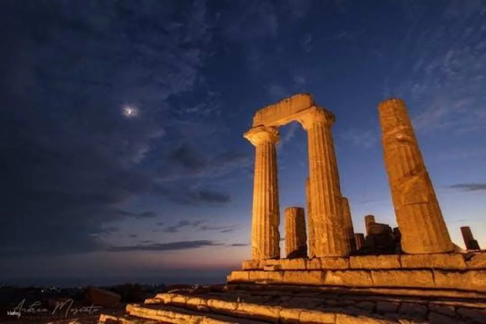 Evening tour of the Valley of the Temples with ticket