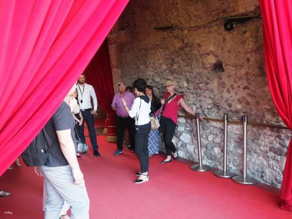 Best of Verona German guided tour with priority Arena entrance