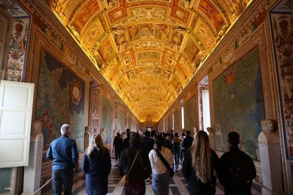 Vatican Museums and Sistine Chapel escorted entrance