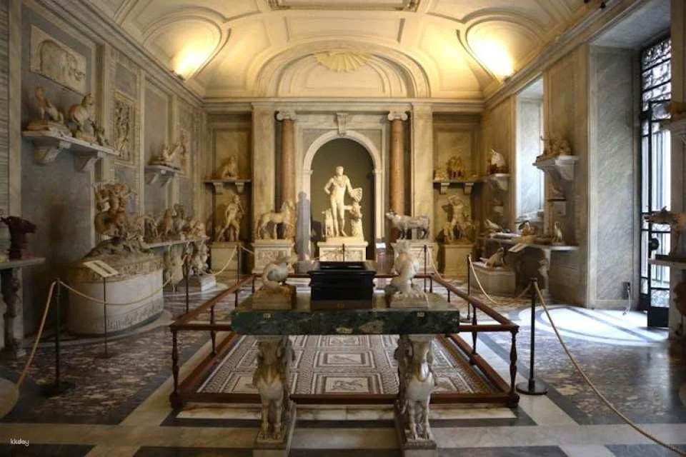 Vatican Museums and Sistine Chapel escorted entrance