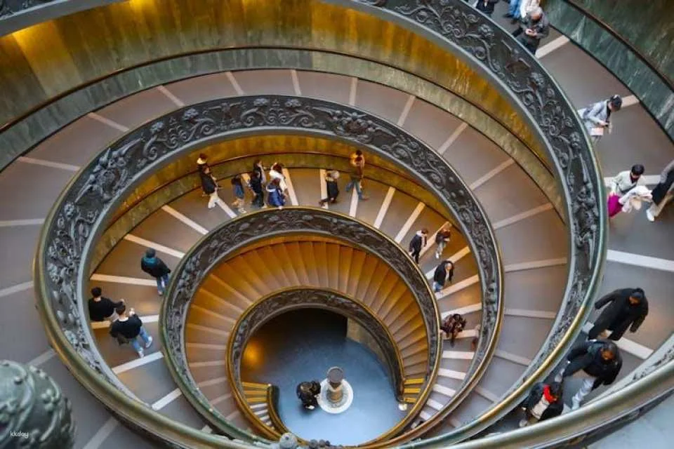 Vatican Museums and Sistine Chapel escorted entrance