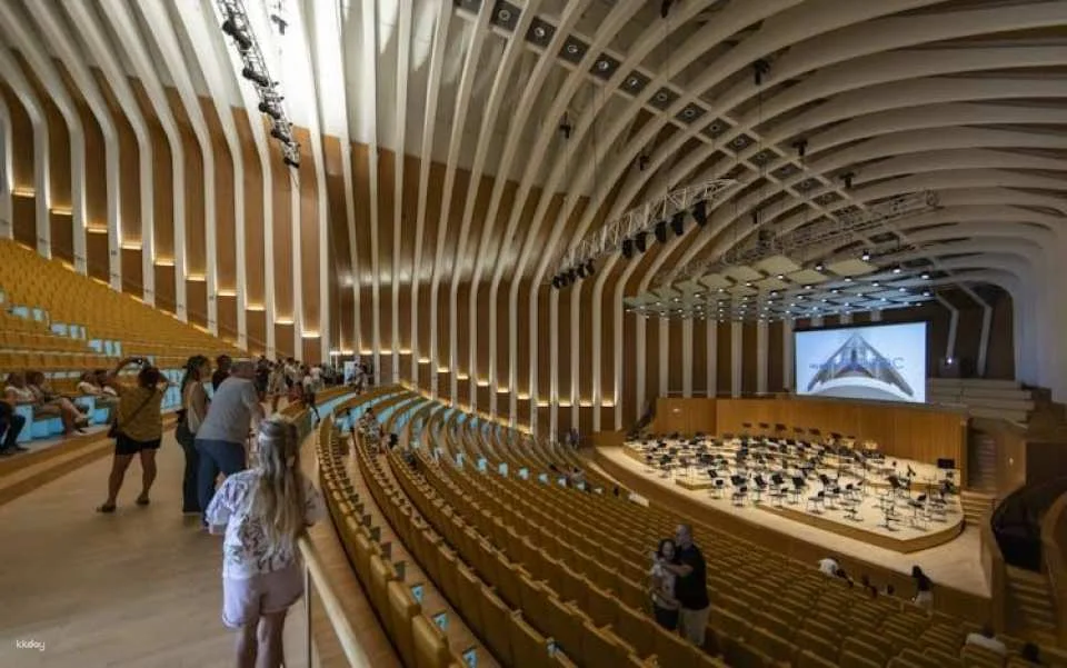 Palau de Les Arts opera house entrance ticket and audio guided tour