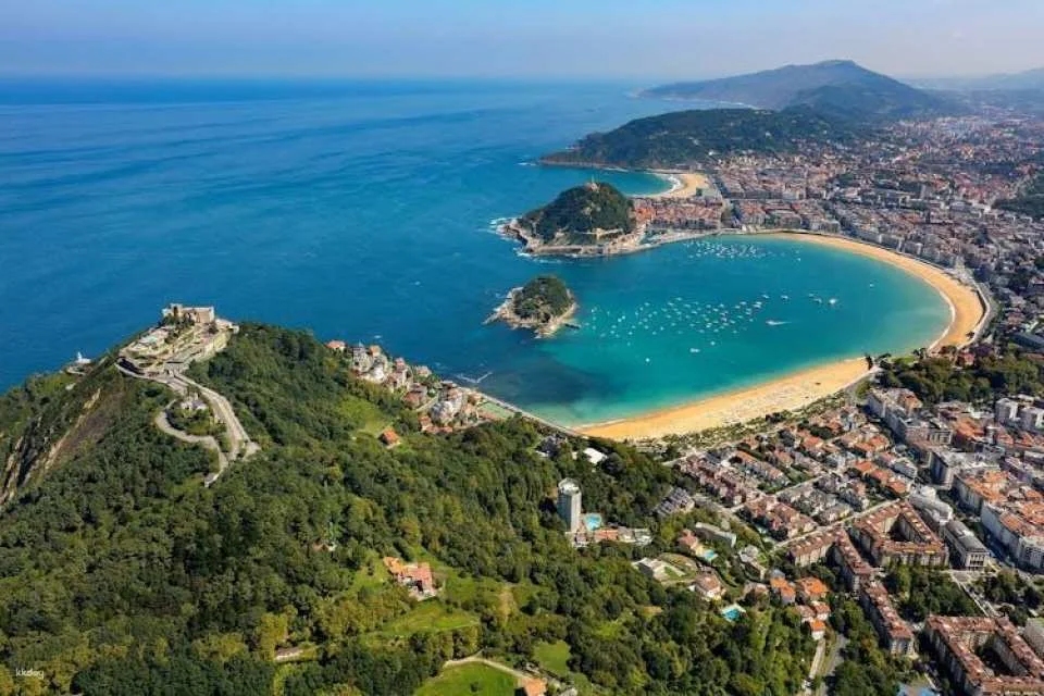 San Sebastián 90-minute walking guided tour